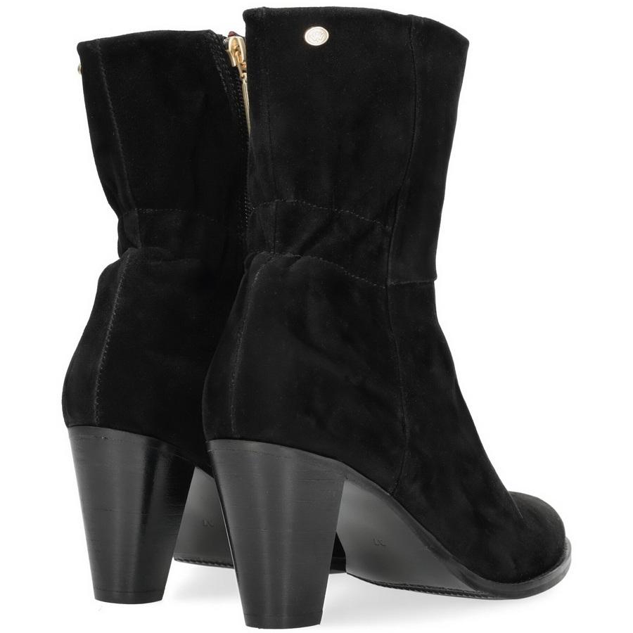 large-FR001800153W_1000_3