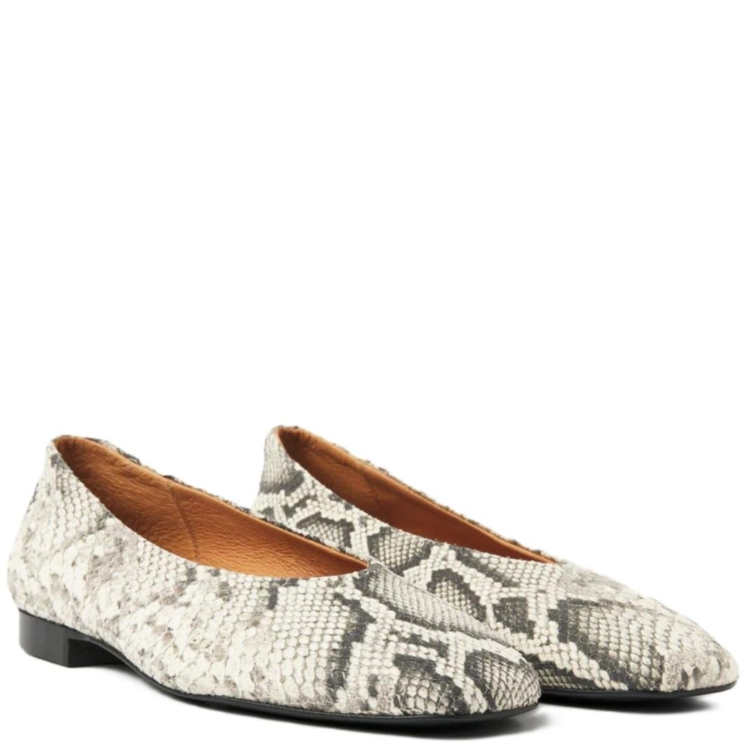 Screenshot_20260414_222311_Samsung Internet